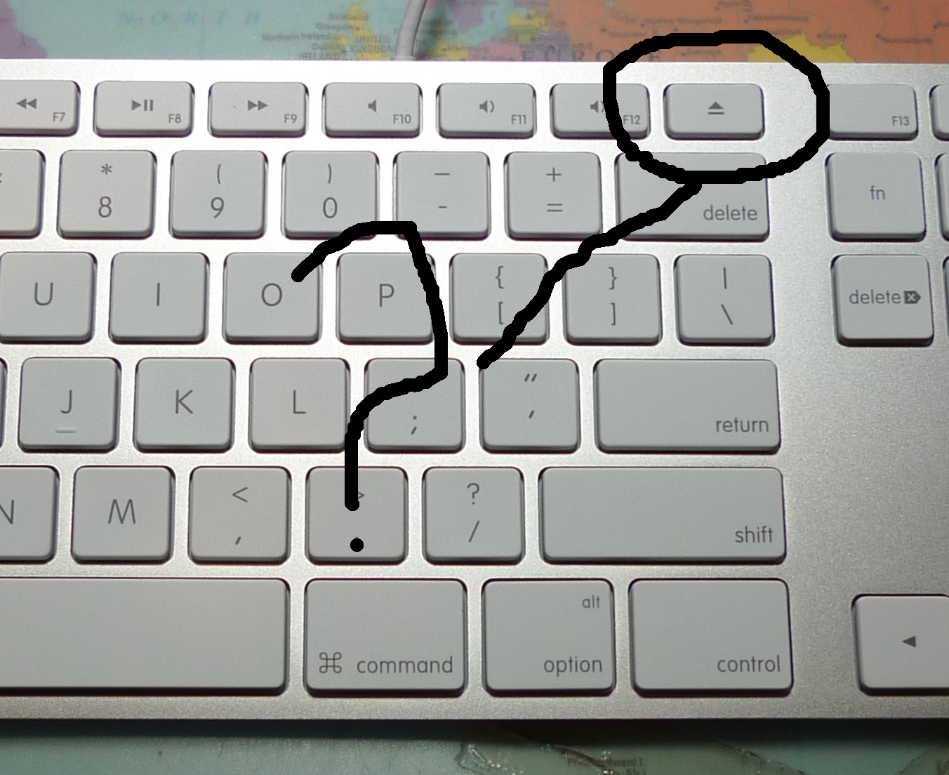 eject button on apple computer keyboard